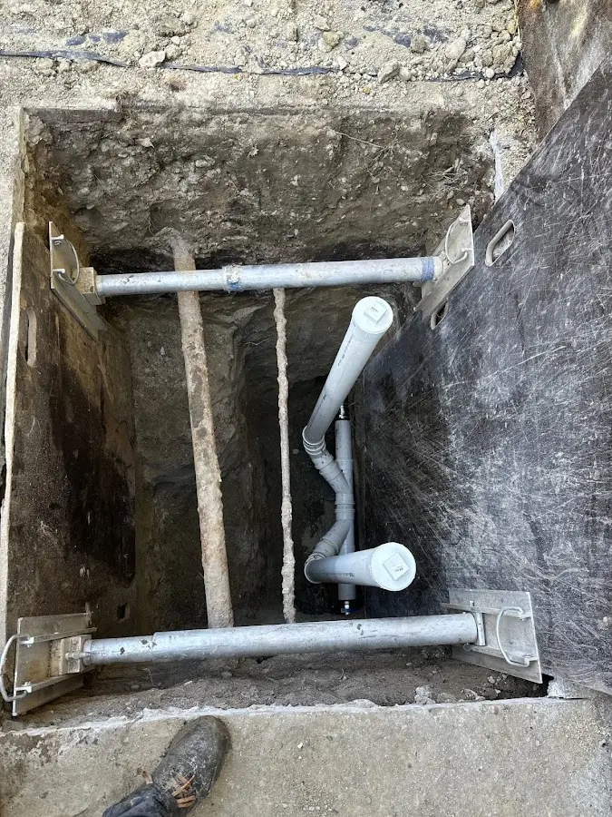Experienced plumber completing Gas Line Repair work in Arthurtown